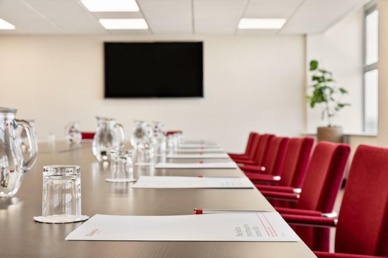 Ramada East Kilbride Ξενοδοχείο Εξωτερικό φωτογραφία
