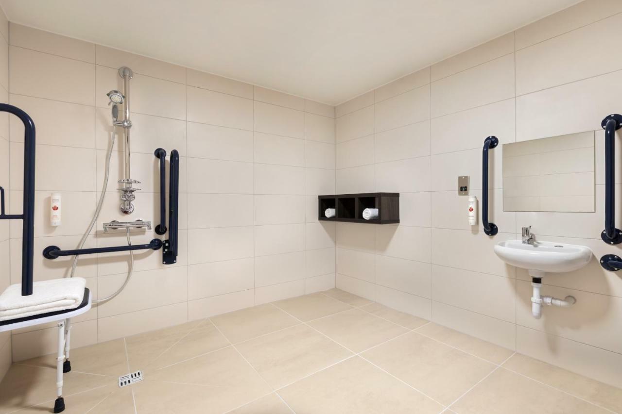 Ramada East Kilbride Ξενοδοχείο Εξωτερικό φωτογραφία